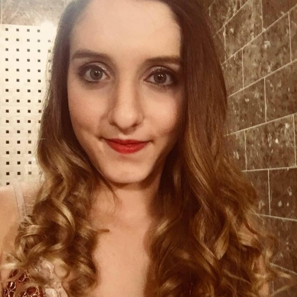 Meet your Posher, Sophia
